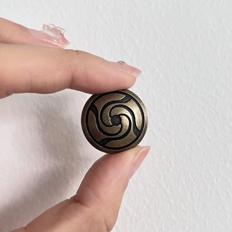 1/2/3/4 pièces Boutons Anime V - Vintage Collectible Accessories avis et prix