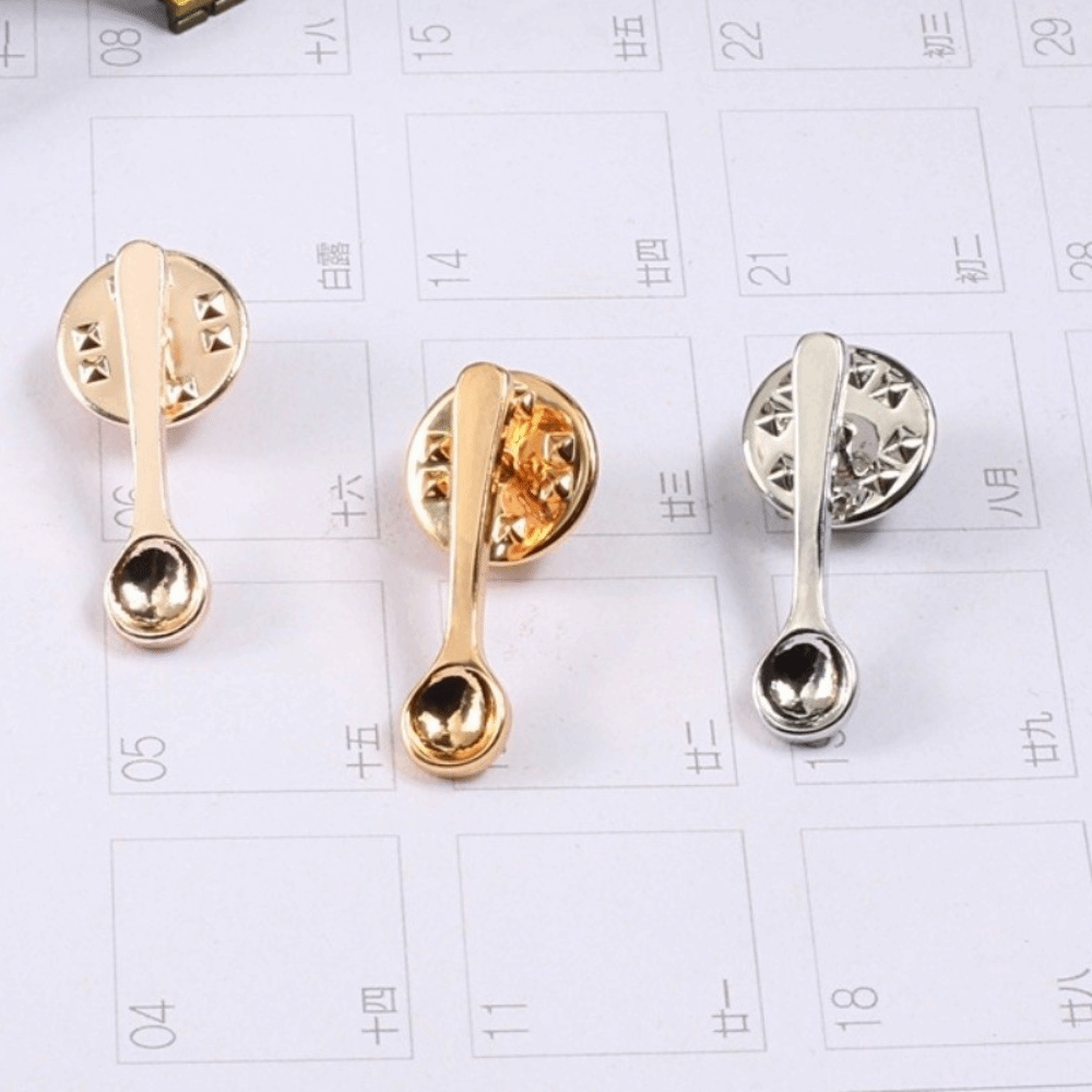 Broche cuillère au design mign - Vintage Collectible Spoons avis et prix