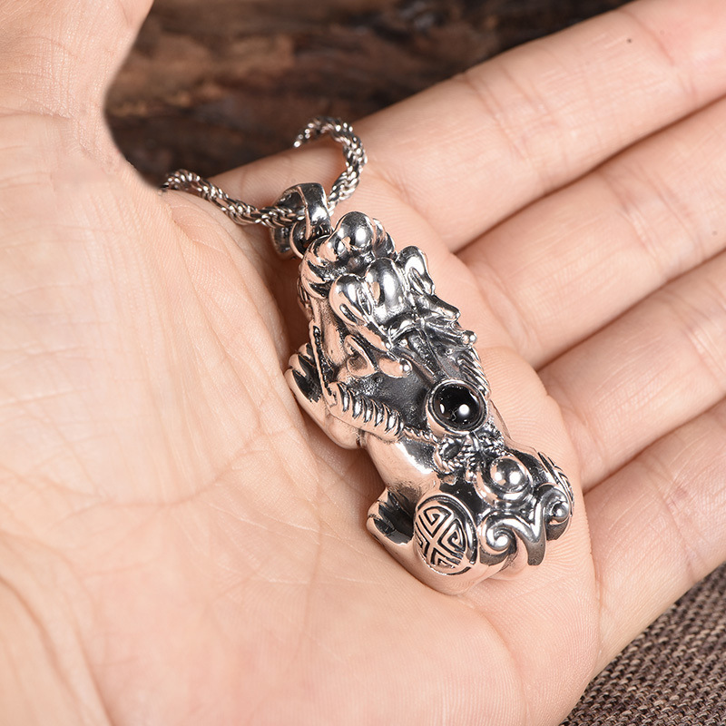 Collier pendentif animal Pixiu - Vintage Collectible Coins avis et prix
